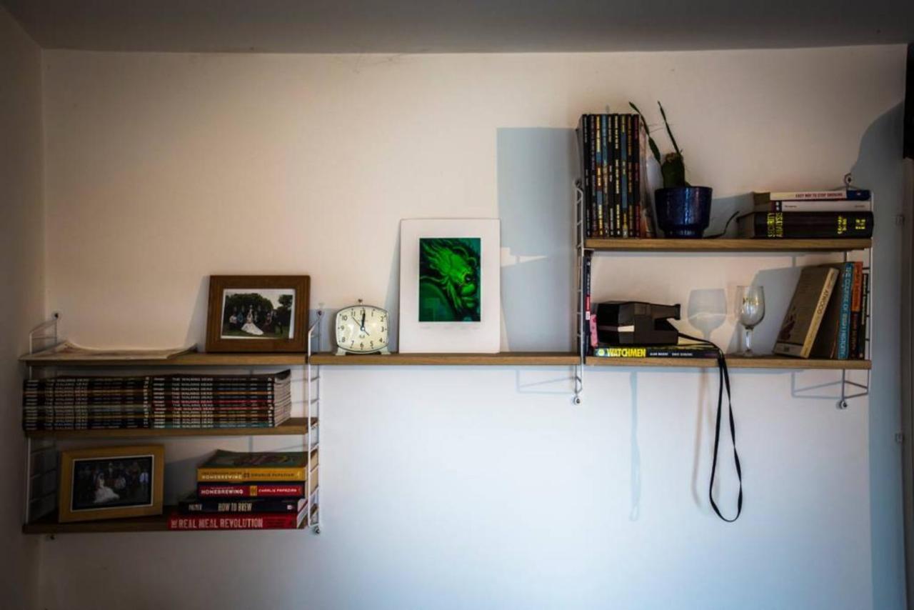 Modern Studio In Hackney Apartment London